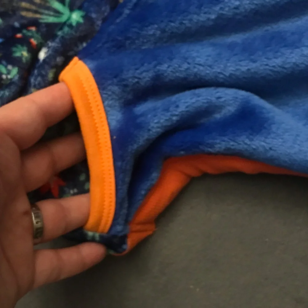 NWT LovinPet Fleece Dog Pullover
